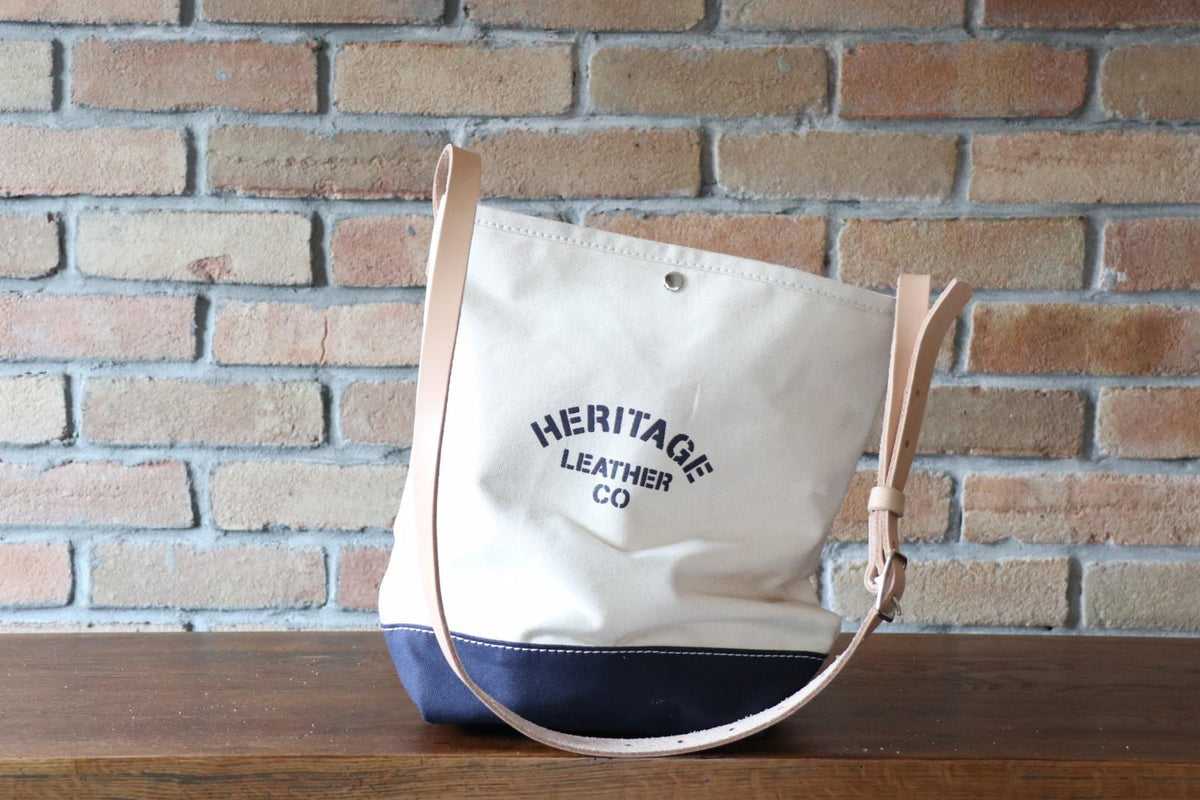 Bucket Shoulder (R): Natural x