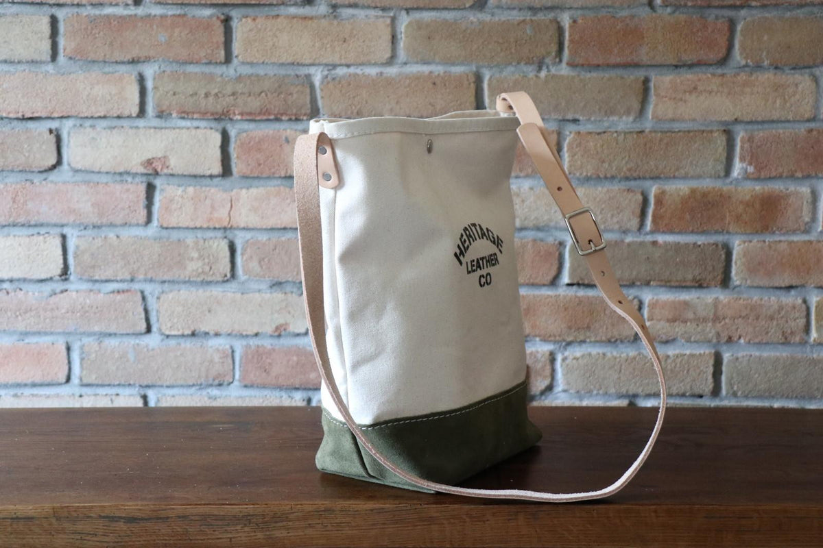 Bucket Shoulder (W): Natural x