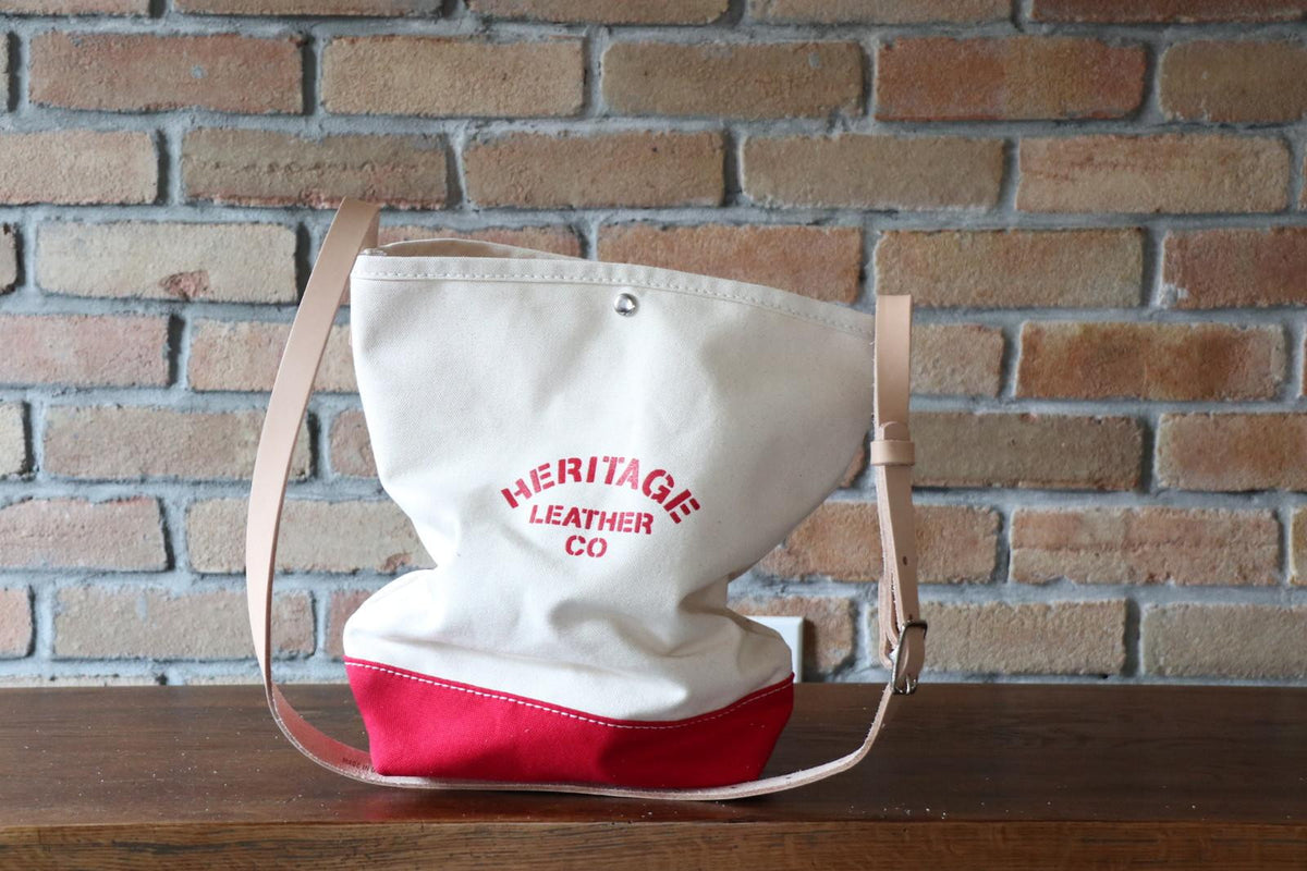 Bucket Shoulder (R): Natural x