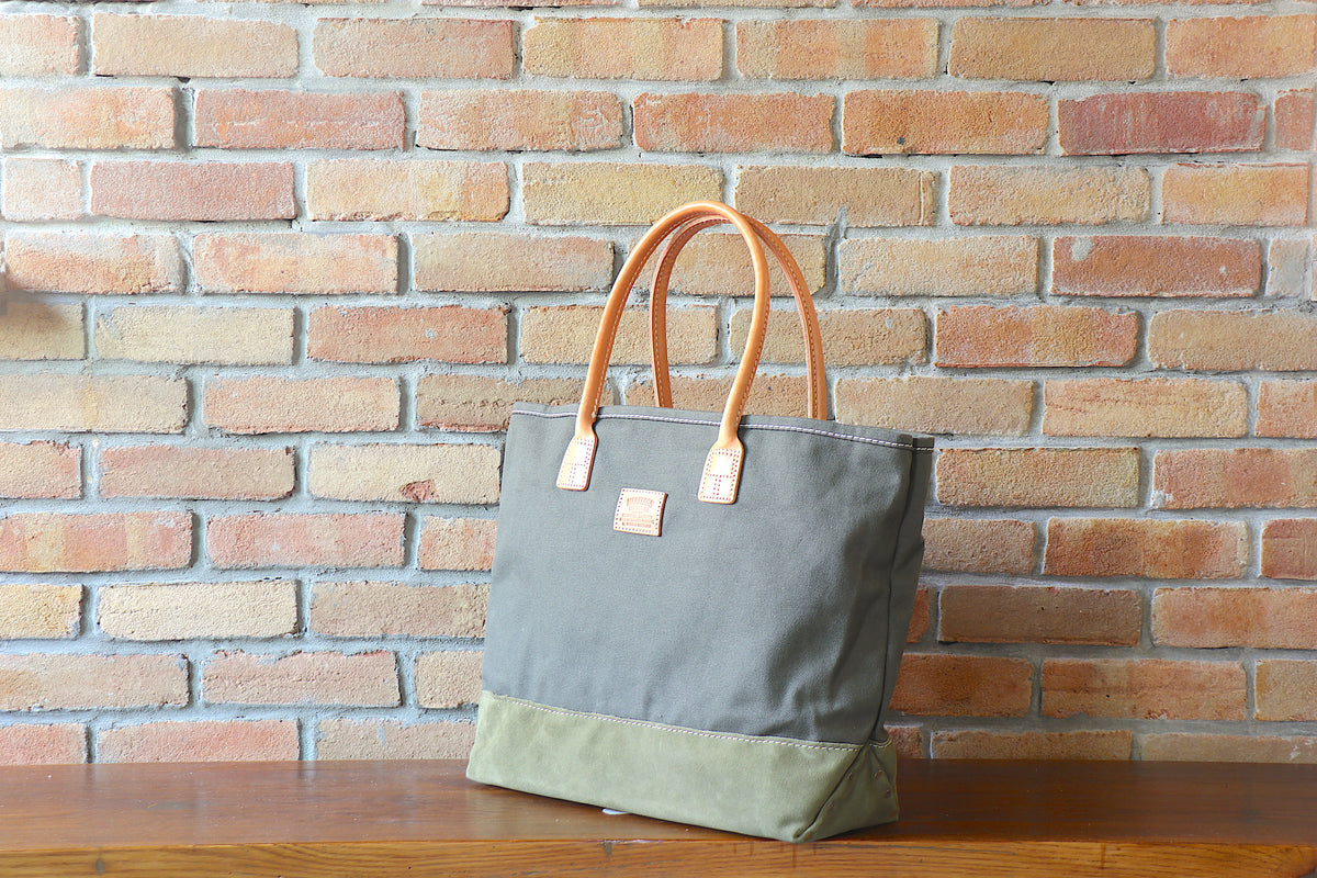 Day Tote (W)